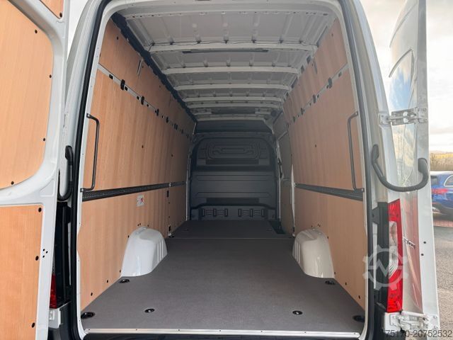 Kastenwagen hoch MERCEDES-BENZ Sprinter 319 CDI 4325 Klimaautom Kamera LED