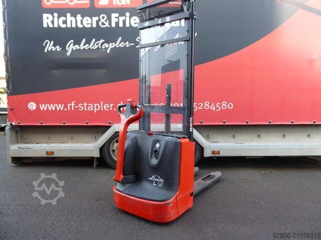 High Lift stacker Linde L12