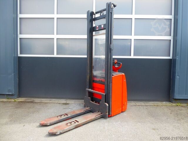 High Lift stacker Linde L16