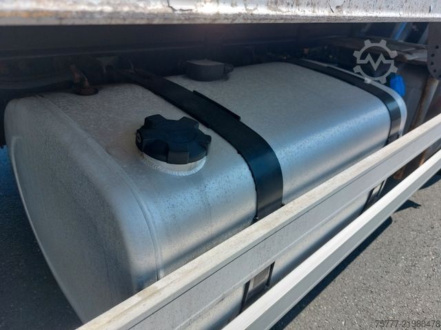 Refrigerated truck VOLVO FL 250 Carrier Supra 1250 Mt-LBW-Kamera