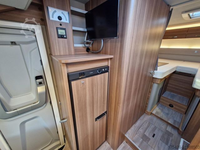 Semi-integrated camper WEINSBERG CaraSuite 700 ME *TV-SAT*Navi*CP-Plus*