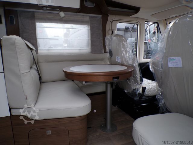 Integrated camper HYMER/ERIBA B-Klasse ML I 880 Hubstützen, Autark, Klima, etc