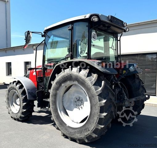 Tractor AGCO MASSEY FERGUSON MF 4707
