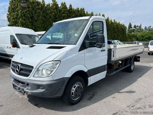Pick-up van MERCEDES-BENZ Sprinter Pritsche 513*4,30m*Ahk*Zwillingsreifen*