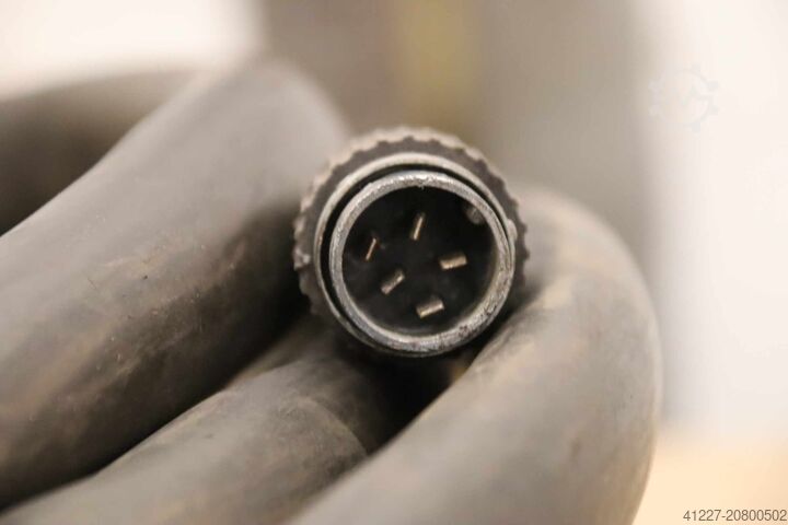 MIG/MAG Schlauchpaket mit Drahtvorschub Dinse DIX MPZ 2-304