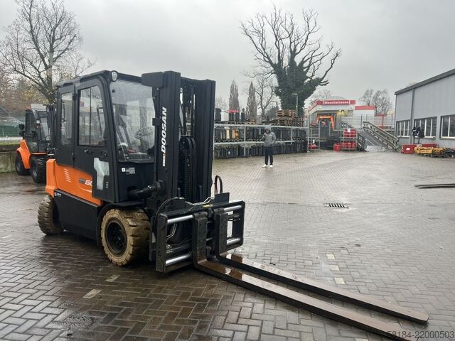 Elektro 4 Rad-Stapler Doosan B50XC-7