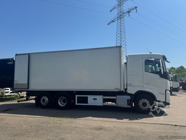 Refrigerated truck VOLVO FH 460 Carrier Supra 850u