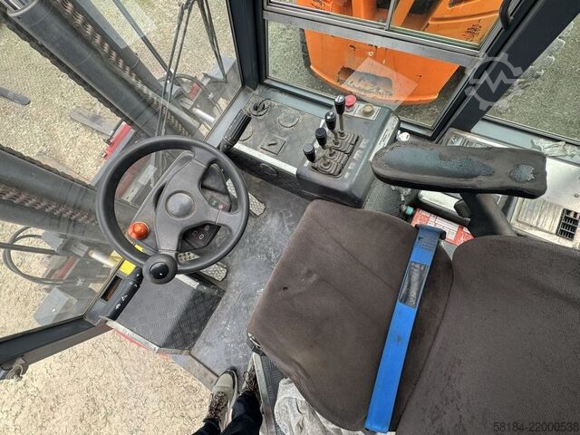 LPG Forklifts Dan Truck 9870GD