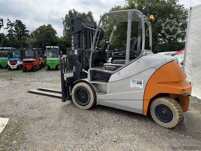 Electric 4-wheel forklift Still RX60-60