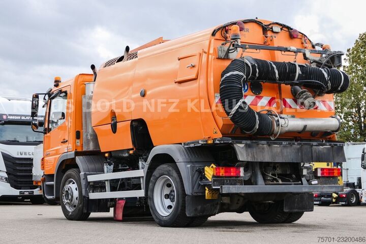 Kehrmaschine MERCEDES-BENZ Atego 1324 Straßenkehrmaschine Bucher