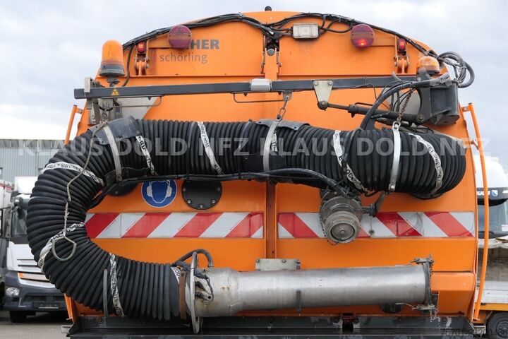 Kehrmaschine MERCEDES-BENZ Atego 1324 Straßenkehrmaschine Bucher
