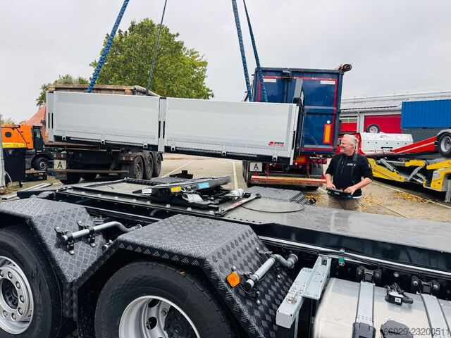 Schwerlast LKW/SZM MAN TGS 35.520 8x2 Hydrodrive 8x4, Fassi F805 techno