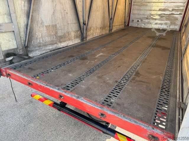 Crane truck MAN TGX 26.480 XXL 6X2 HMF 2620 CRANE + BDF BODY + ...