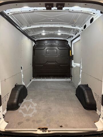 High top van FORD Transit Kasten L2H2 Klima Tempomat R-CAM PDC AHK