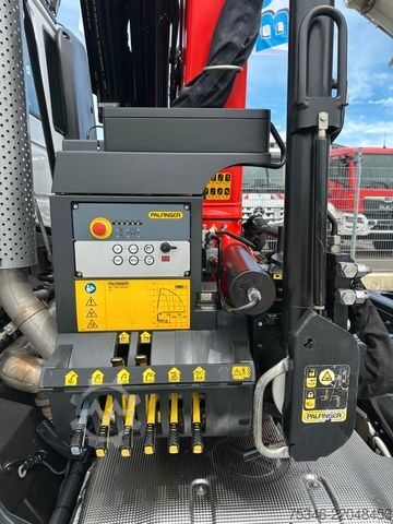 Truck mounted crane IVECO 120E280 Kipper/Kran/Palfinger/Funk/nur 32 tkm !