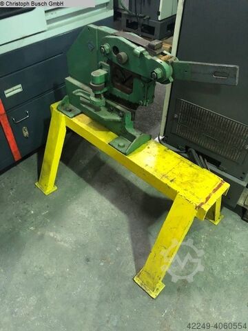 Blech-Richtanlage MUBEA Profi