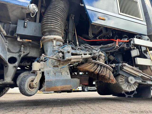 Sweeper DAF CF 85.360 4X2 2008 VEEGWAGEN - ZIE TEKST