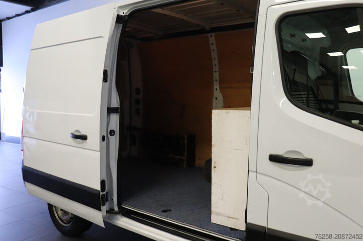 Delivery van Opel Movano 2.3 CDTI L2H2 - Airco - Radio -  €4.450,...