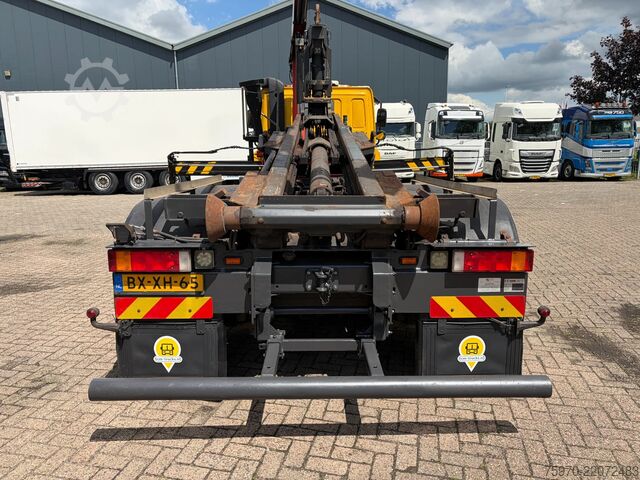 Crane truck DAF CF 75.250 PALFINGER CRANE + HOOKLIFT  143.037km