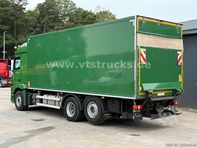 LKW mit Kofferaufbau MERCEDES-BENZ Actros 2542 6x2 LL Koffer+BÄR LBW/NLA /NAVI/KLIM