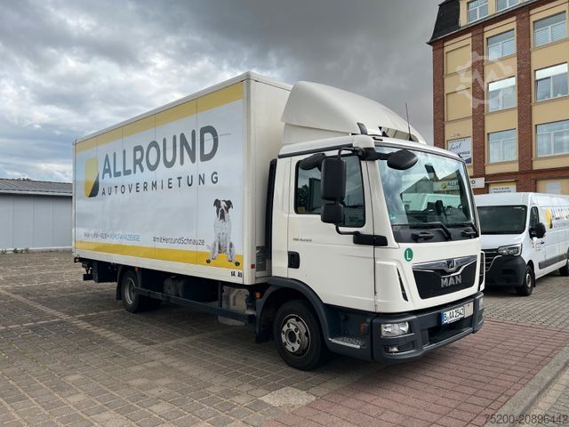 Transporter mit Koffer MAN TGL 8.220