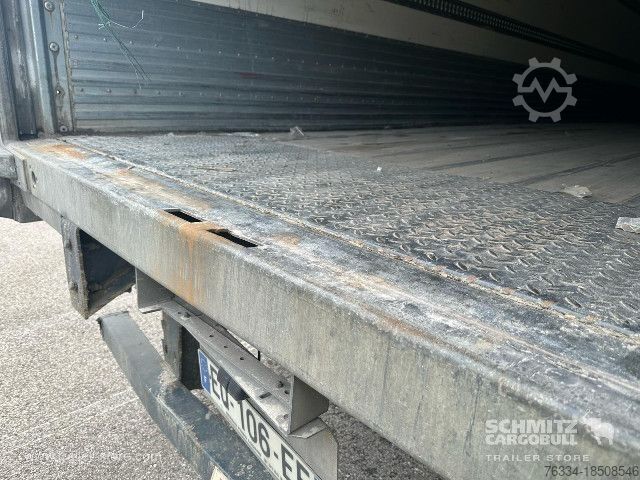 Box semitrailer Fruehauf Semitrailer Dryfreight Standard Porte relevante