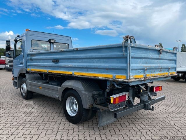 Three-sided tipper truck MERCEDES-BENZ Atego 924 BB/ Meiller/ 6-Zyl./ 2x AHK+Öl./ AC