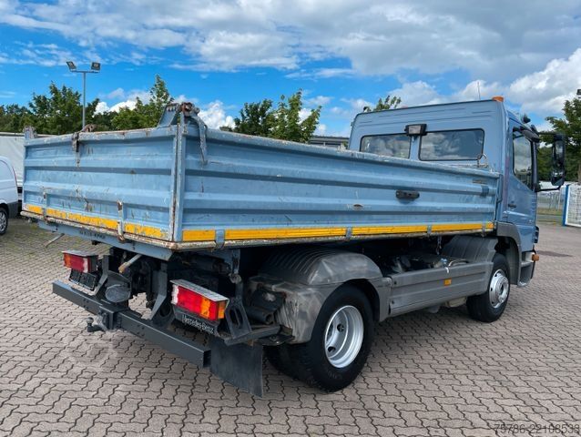 Three-sided tipper truck MERCEDES-BENZ Atego 924 BB/ Meiller/ 6-Zyl./ 2x AHK+Öl./ AC