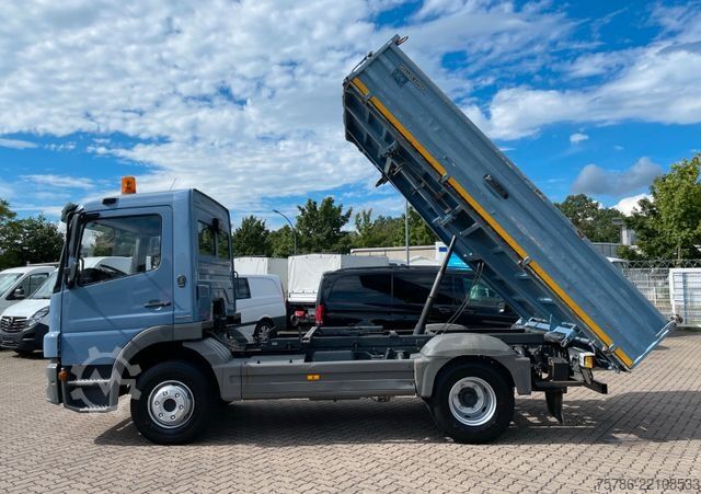 Three-sided tipper truck MERCEDES-BENZ Atego 924 BB/ Meiller/ 6-Zyl./ 2x AHK+Öl./ AC