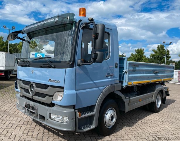 Three-sided tipper truck MERCEDES-BENZ Atego 924 BB/ Meiller/ 6-Zyl./ 2x AHK+Öl./ AC
