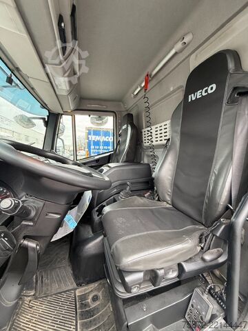 Flatbed truck with tarp Iveco EUROCARGO 190-320 19T TAULINER