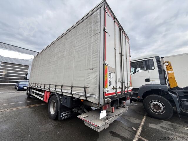 Flatbed truck with tarp Iveco EUROCARGO 190-320 19T TAULINER