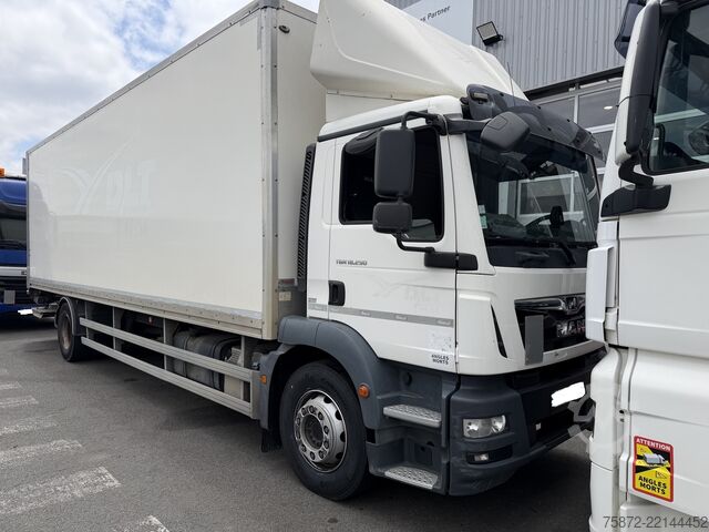 Box truck MAN TGM 19.290 19T EURO 6 FURGON