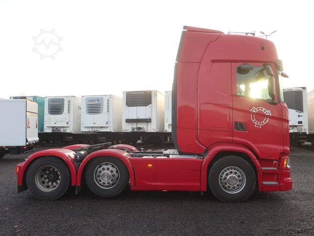 Standard tractor unit Scania S 500 Super 6x2/4 mit verstellbarer Sattelkupplung