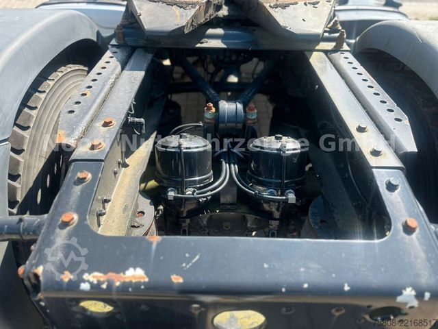 Standard tractor unit MAN TGX 18.460 4x4H 2Kreis Kipphydraulik LOF(90)