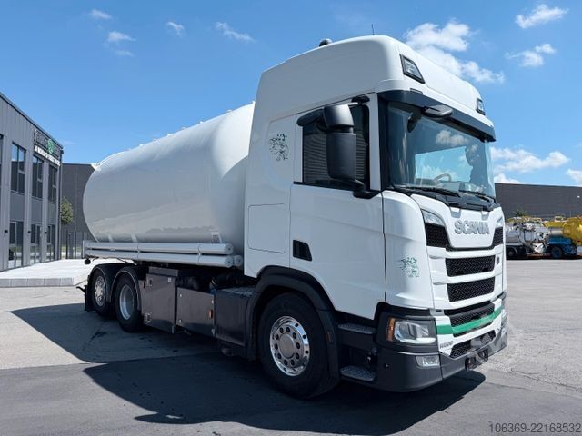 LKW mit Tankaufbau SCANIA R500 6x2 26 m3 Silo - Kompressor - Retarder