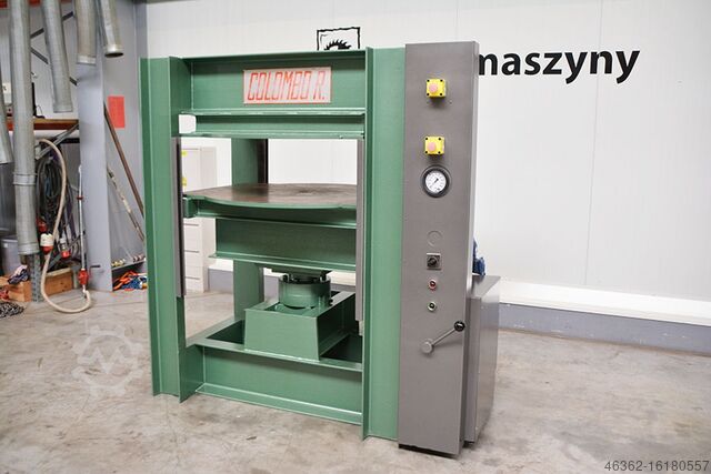 Hydraulische Presse Agostino Colombo