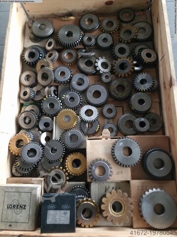 Abwälzfräs- und Stoßmaschine -kombiniert DIVERSE Waelzstosswerkzeug