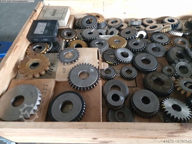 Abwälzfräs- und Stoßmaschine -kombiniert DIVERSE Waelzstosswerkzeug