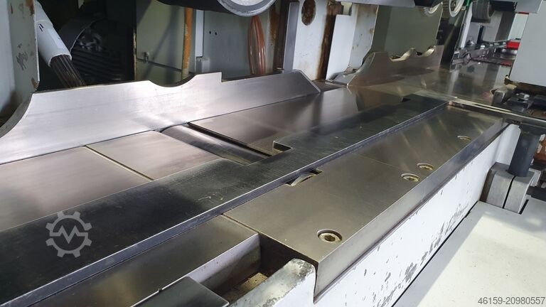 Moulder WEINIG POWERMAT 1200 (6 SPINDLE  40mm)