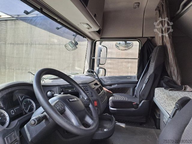 Standard tractor unit DAF XF460 - ADR - mot. da rev.