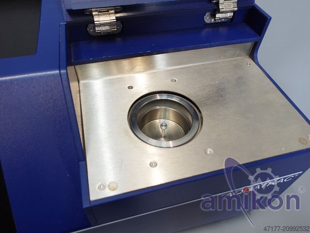 Moisture Meter Model 920000 Brabender AQUATRAC Station