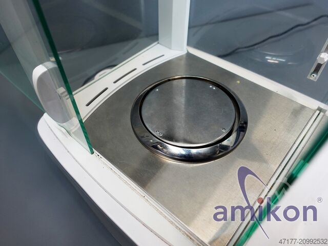 With Precisa analytical balance Brabender AQUATRAC Feuchtemessgerät Model 920000