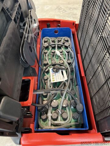 Double stacker Linde D 08 / 332 Std.