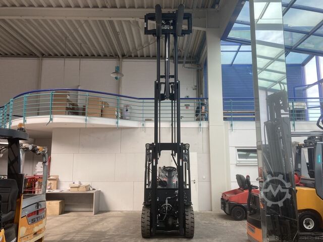 LPG Forklifts Doosan G 30 P-7