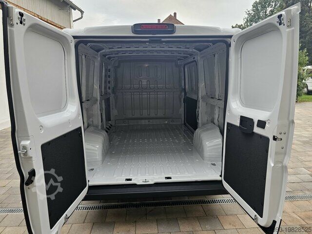 Customized van Fiat Ducato 35 140 Serie10-9.2 Modell 25 L2H1 sofort