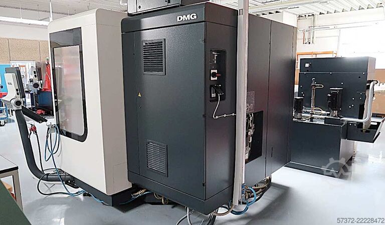 CNC Vertikales Bearbeitungszentrum DMG Mori DMC 835 V