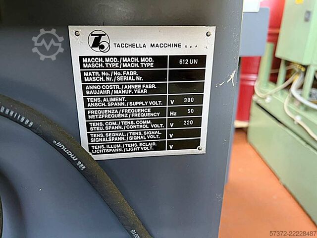 Universal Rundschleifmaschine Tacchella 612 UN