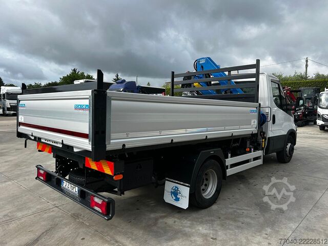 Kastenwagen mit Kipppritsche und Kran Iveco 60C18