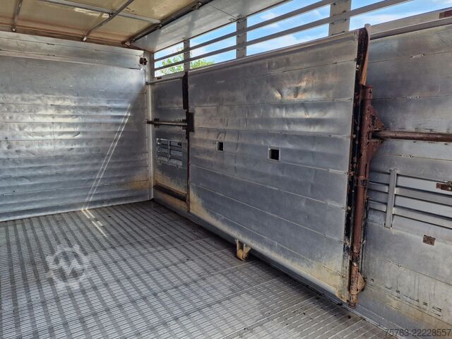Viehtransport Iveco Eurocargo 75.190 - Finkl Livestock 1 deck - 9.0...